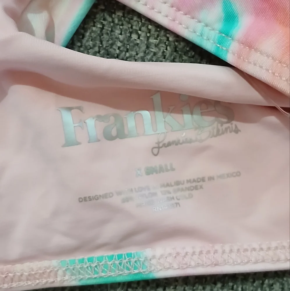 Nwt Frankies Bikini Top Women XS